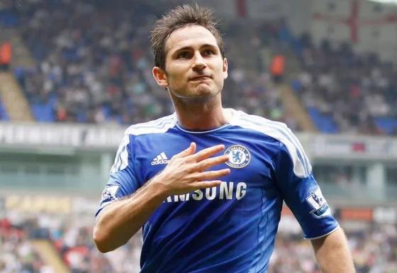 Frank Lampard Thumping His Chest After Scoring for Chelsea