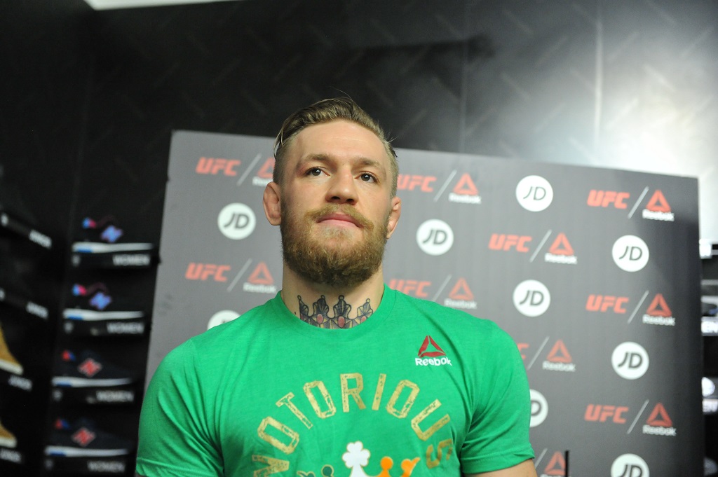 cálmese Traición paño Conor McGregor vs. Nate Diaz and More UFC Fights to Watch in March