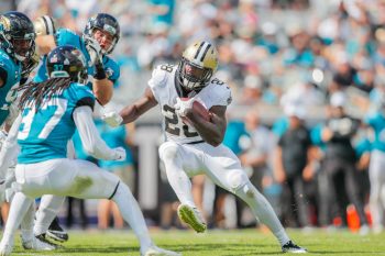 With Alvin Kamara sidelined, the New Orleans Saints will rely on Latavius Murray.