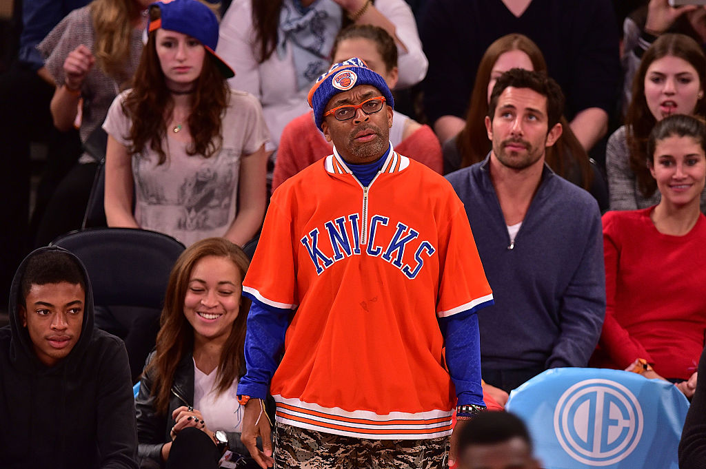 Spike Lee wearing Jeremy Lin's high school jersey at game