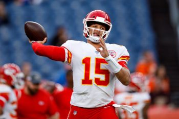 How will the Kansas City Chiefs handle Patrick Mahomes' return from injury