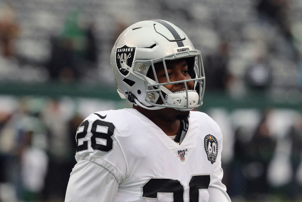 Raiders star Josh Jacobs, once homeless, bought his dad a house