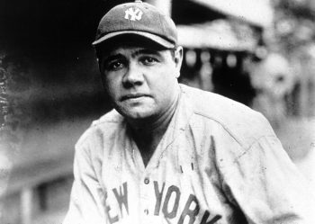 Babe Ruth posing for a team photo