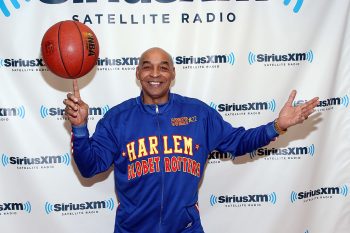 Harlem Globetrotter Curly Neal