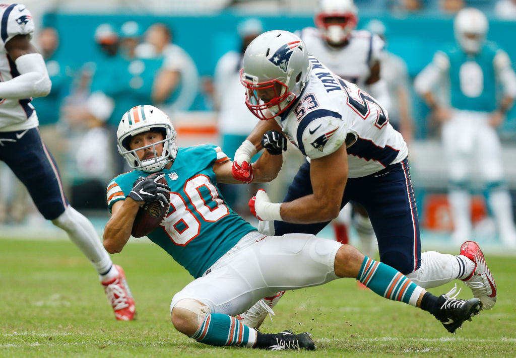 Dolphins plan to release former free agent splash signing Kyle Van Noy