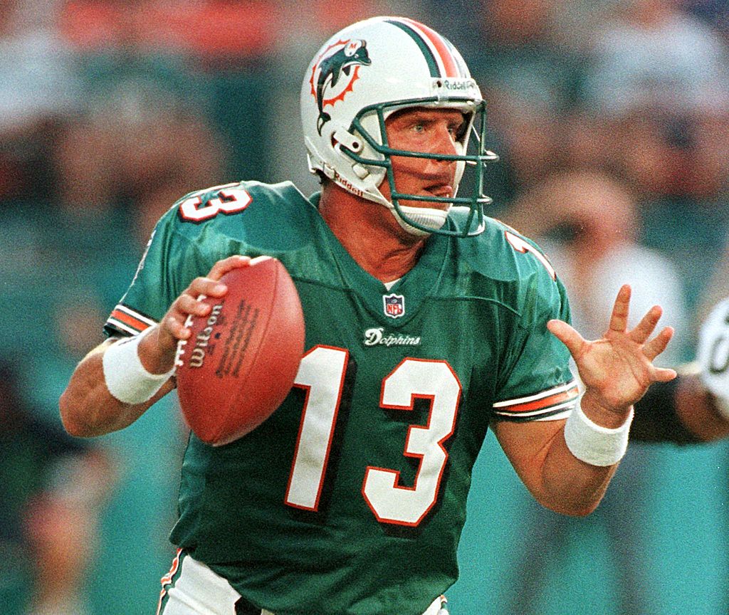 DAN MARINO NFL MIAMI DOLPHINS #13 QUARTERBACK SIGNED 12x18 POSTER PHOTO  REPRINT |