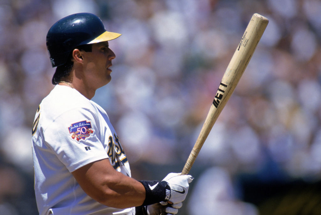 Jose Canseco tweets photo of wounded hand
