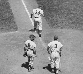 Jimmy Piersall Rounding Bases Backwards