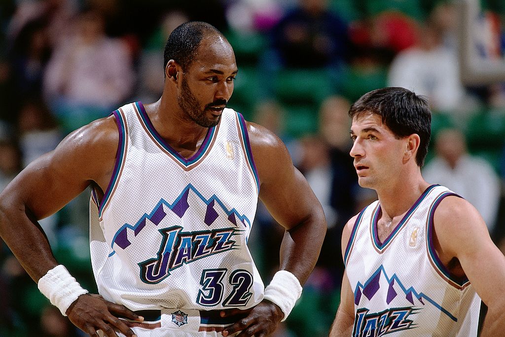 Two short white guys kind of pounding at each other - John Stockton on his  duels with Mark Price, Basketball Network