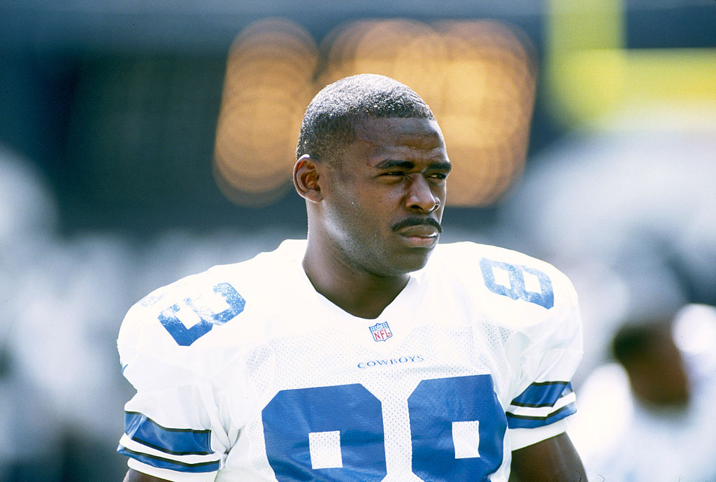 Michael Irvin Once Stabbed a Cowboys Teammate in the Neck With a Pair of  Scissors Because He Had to Wait for a Haircut