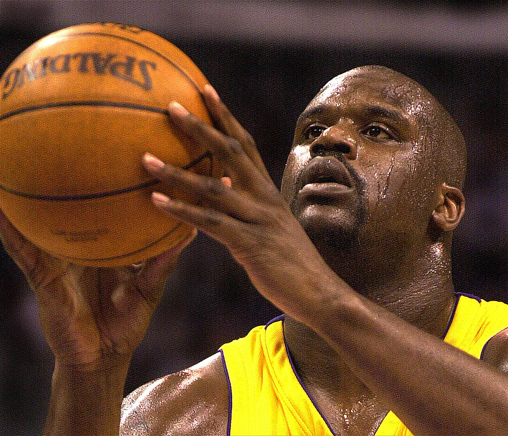 Shaquille O'Neal of the Los Angeles Lakers focuses