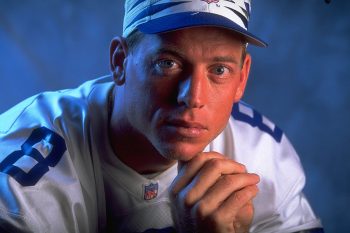 Troy Aikman had a Hall of Fame career with the Dallas Cowboys. However, hot wings earned him more money than his rookie contract did.