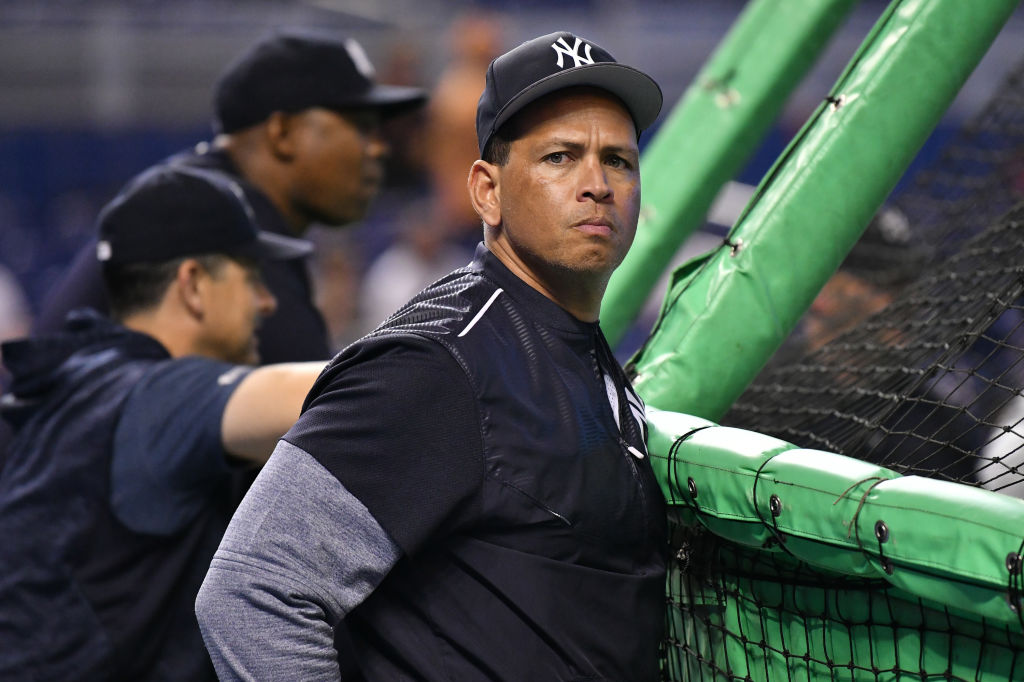 Alex Rodriguez works at Wahlburgers after losing a Red Sox bet to