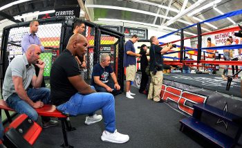 Mike Tyson can now say that Dana White is in his corner as he prepares for a comeback fight.