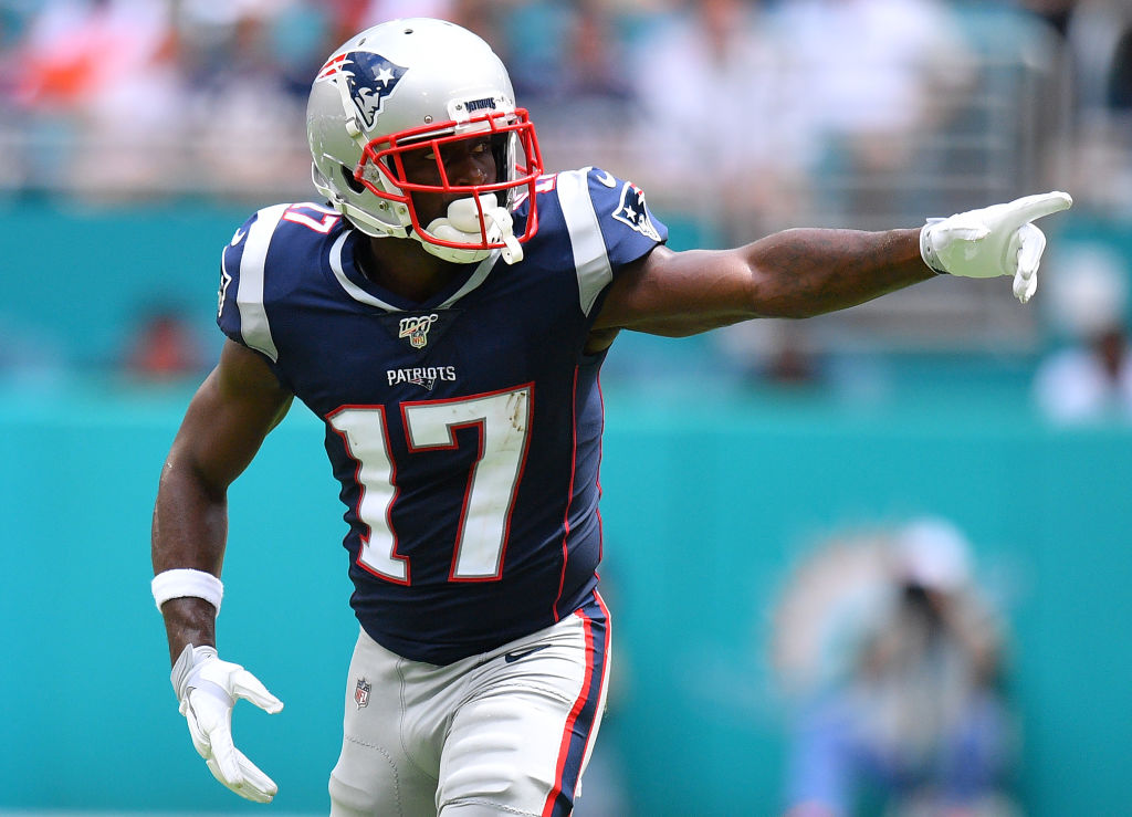 Antonio Brown apology to Patriots receives 'like' from Tom Brady