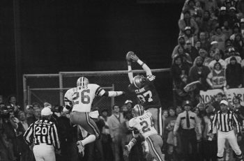 Dwight Clark of San Francisco 49ers