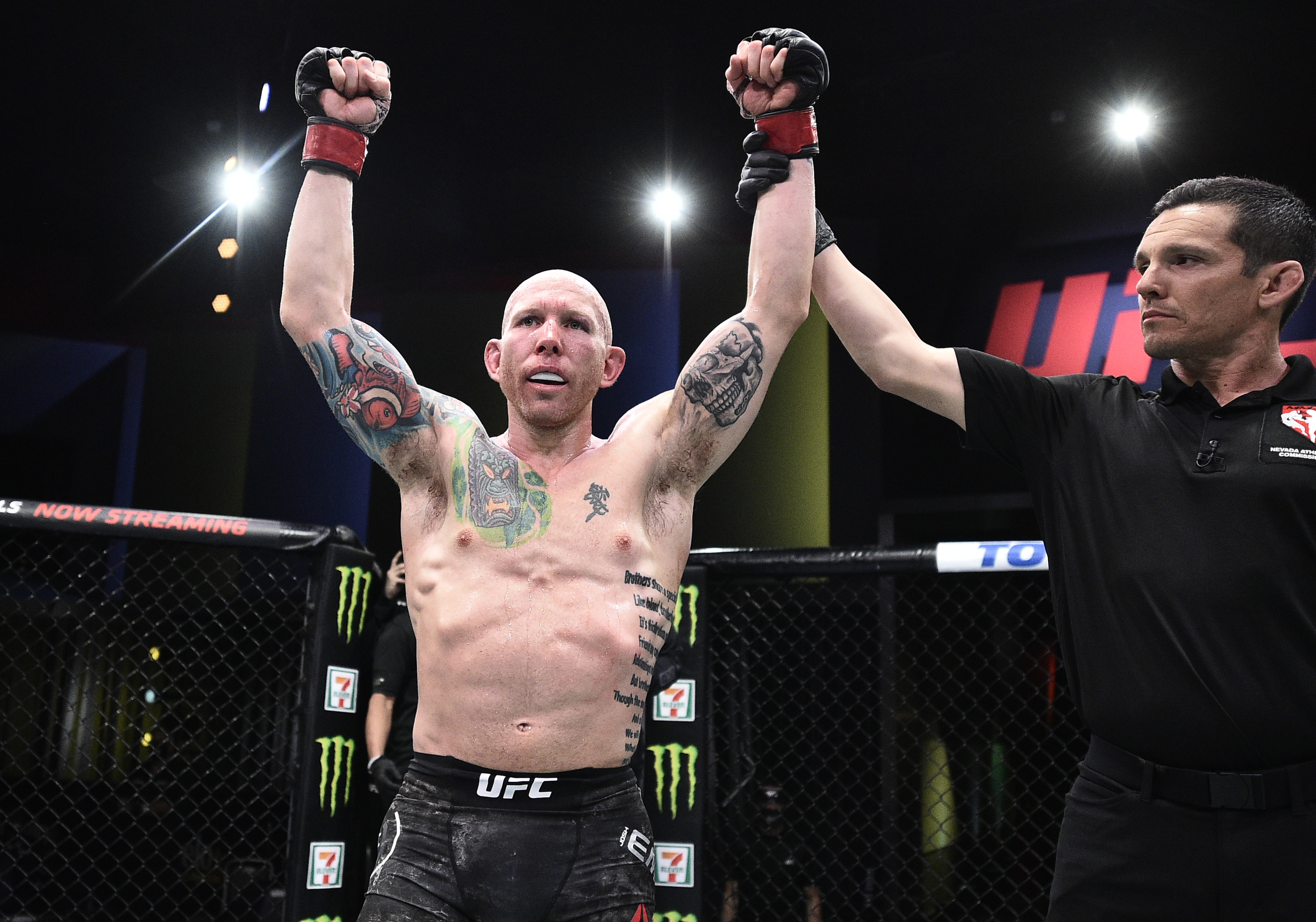 Josh Emmett Tore His ACL During His Most Recent UFC Fight and Still Won