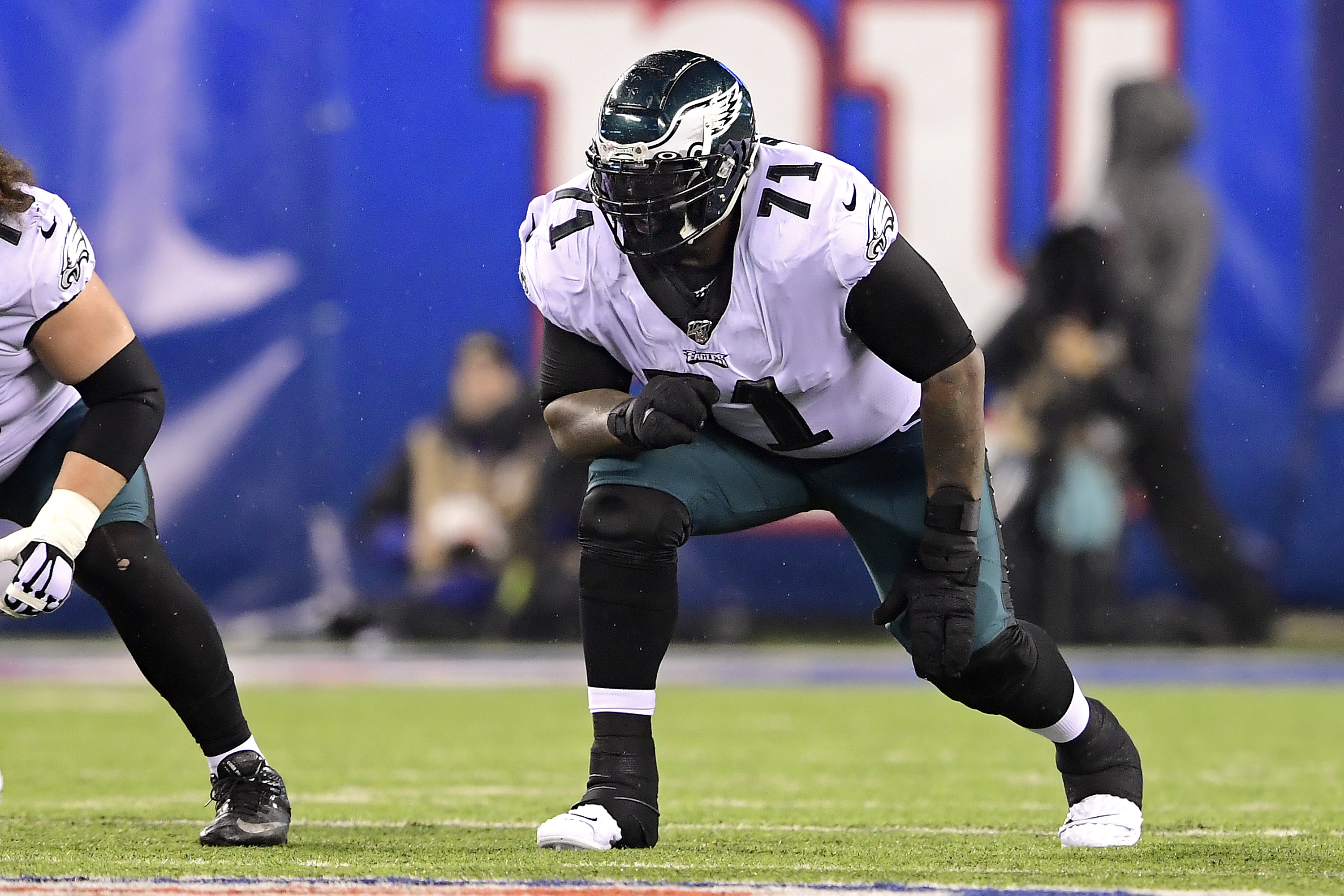Jason Peters Moving to Guard Isn't the First Time He's Had to Switch
