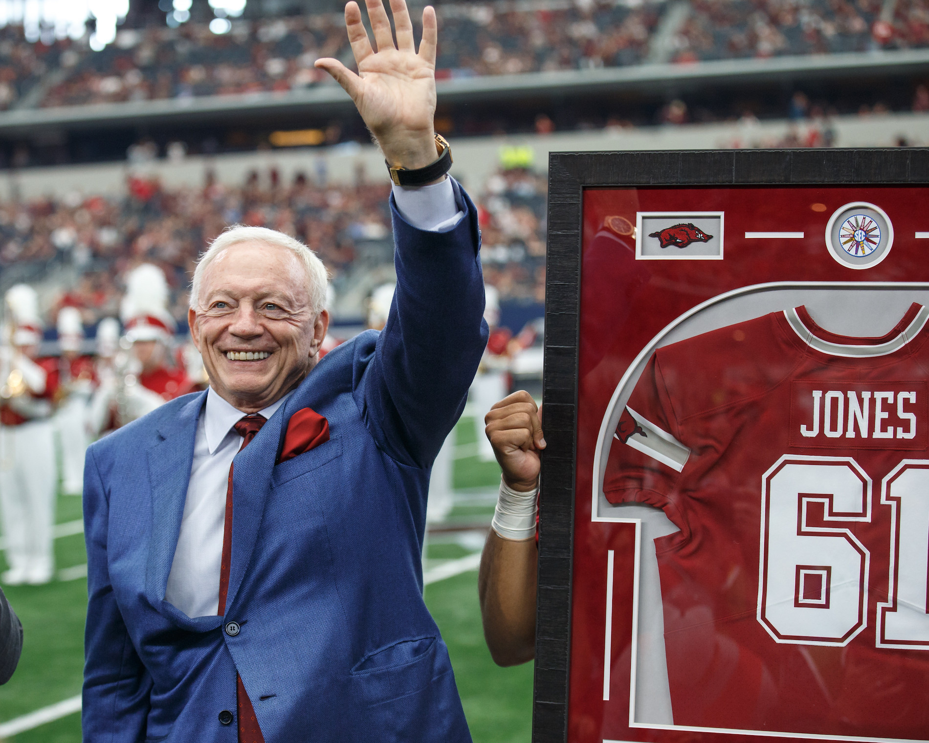 How Good Was Jerry Jones as a Football Player at Arkansas?