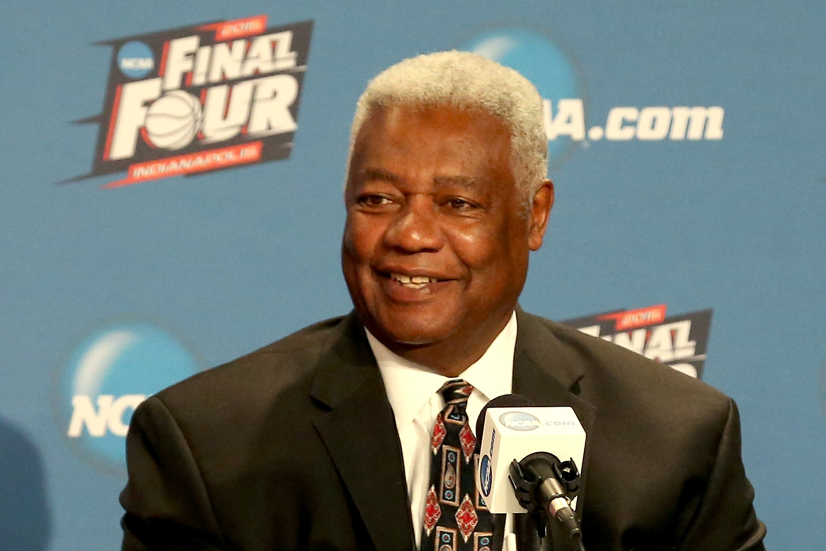 Oscar Robertson s Lawsuit Against the NBA Changed the Way 