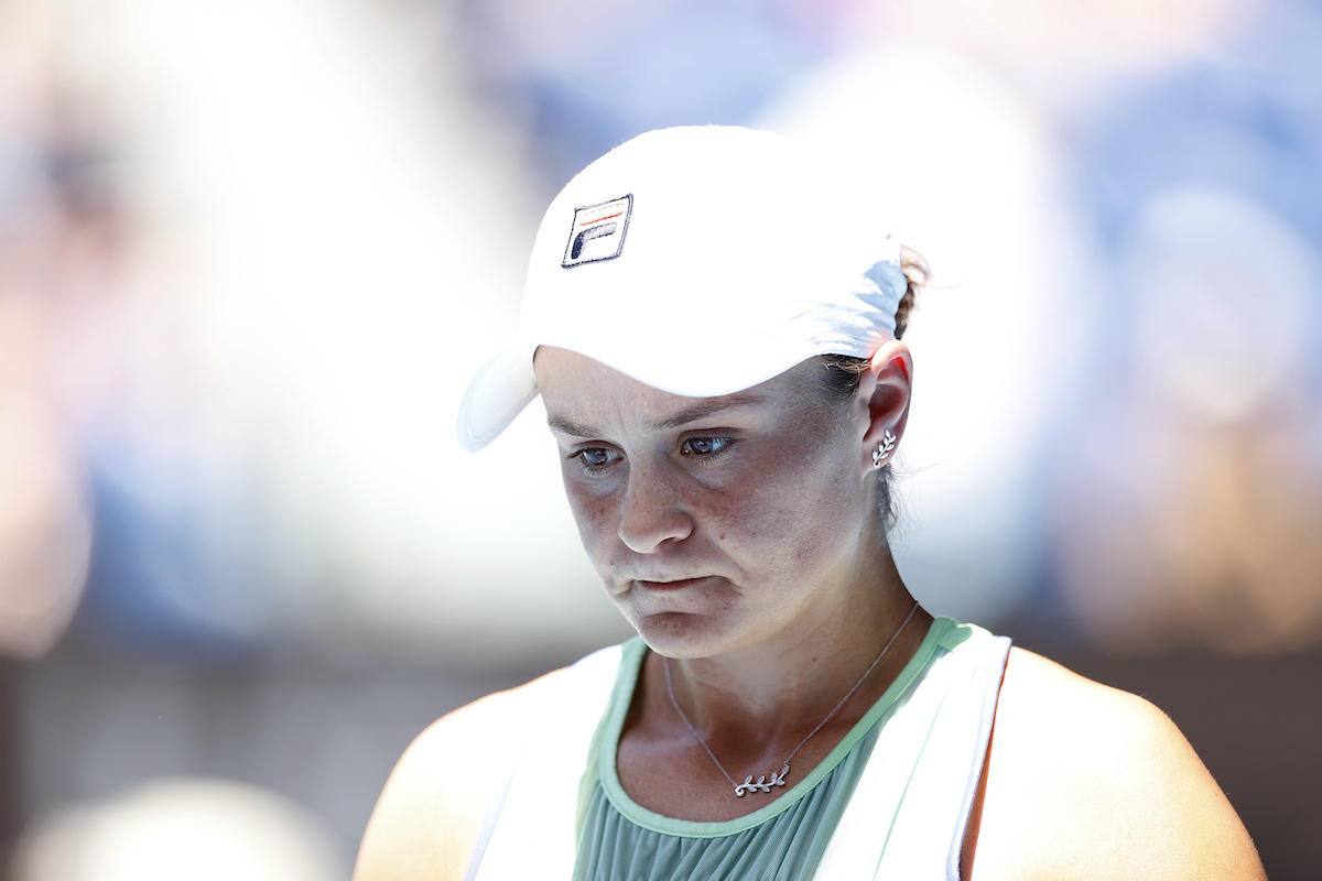 Ash Barty Portrait : Ashleigh Barty Stats News Pictures ...