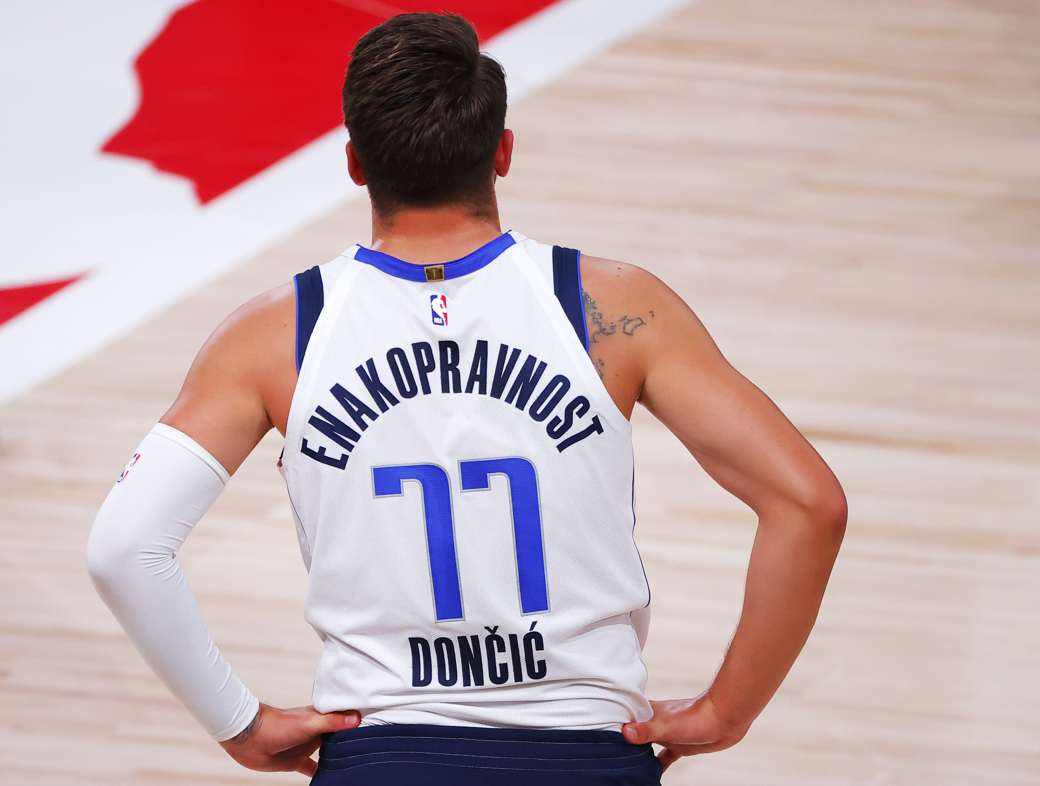 Personalized Luka Doncic NBA Dallas Mavericks logo custom name and