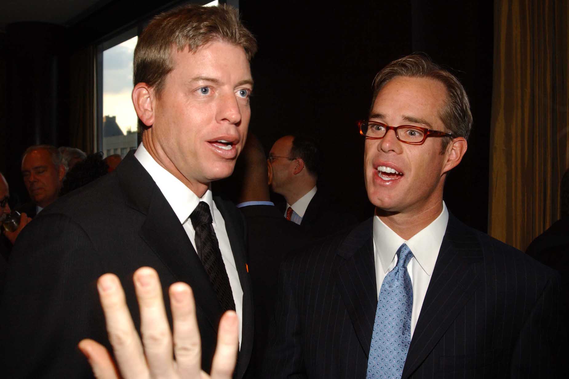 Troy Aikman Made More Money Selling Hot Wings Than in His First