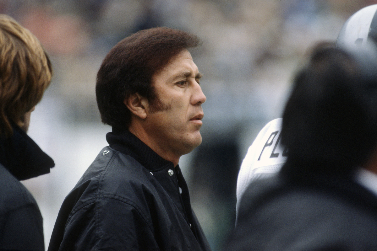 tom flores shirt