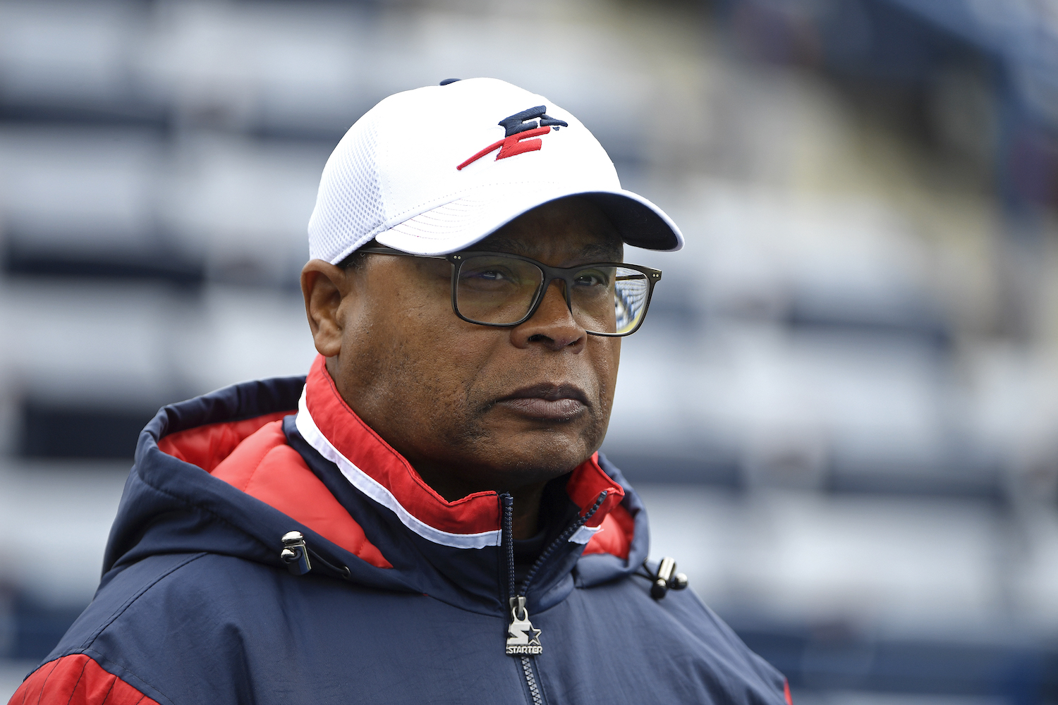 The Dramatic Fall Of Hall Of Famer Mike Singletary And His Coaching Career