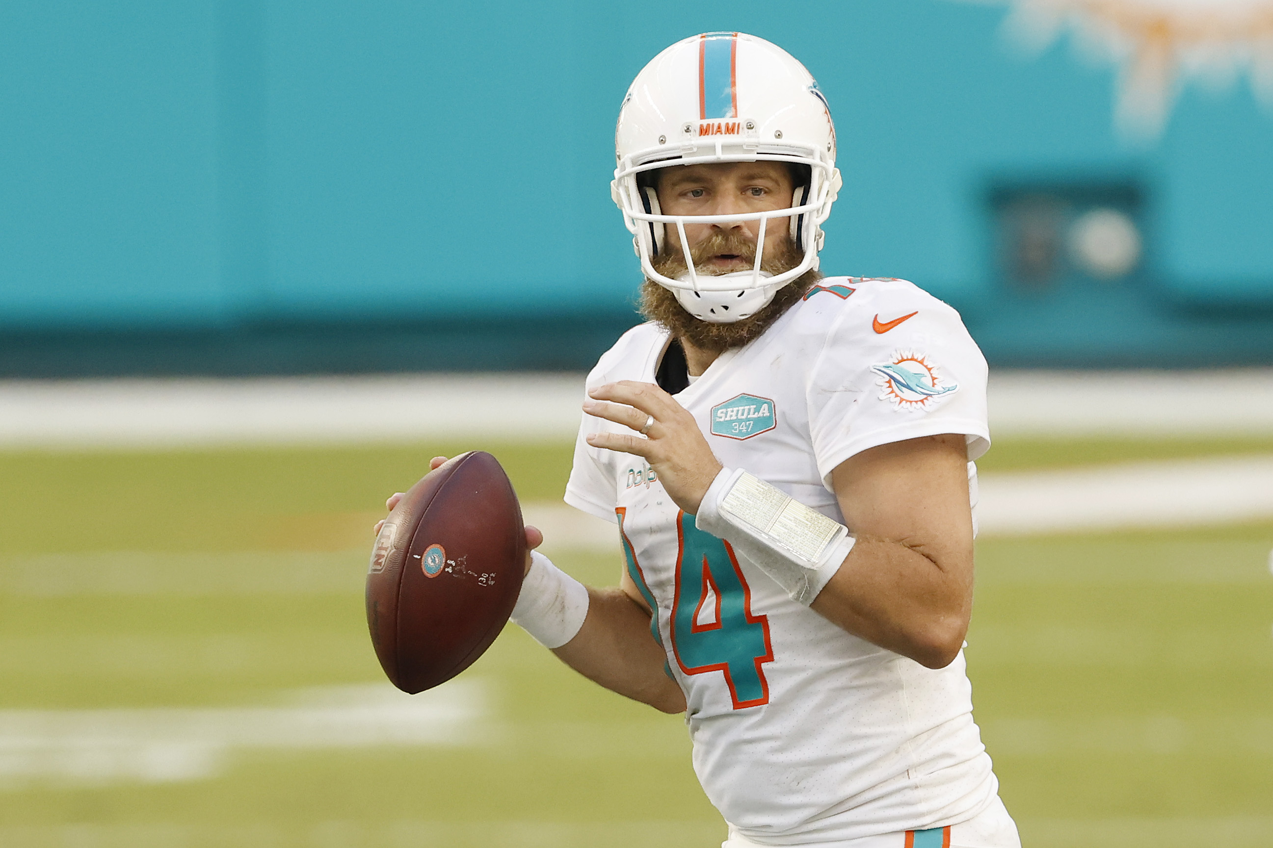 Dolphins' Brian Flores is sticking with Ryan Fitzpatrick: He's