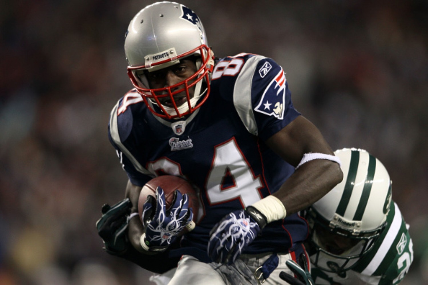 Deion Branch Super Bowl 39 Catch N.E. Patriots LIMITED STOCK 8x10 Photo