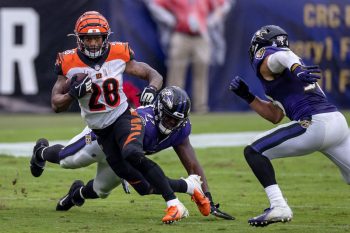 The Cincinnati Bengals placed Joe Mixon on injured reserve on Saturday.