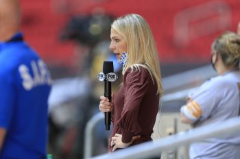 Who is Lindsay Czarniak?