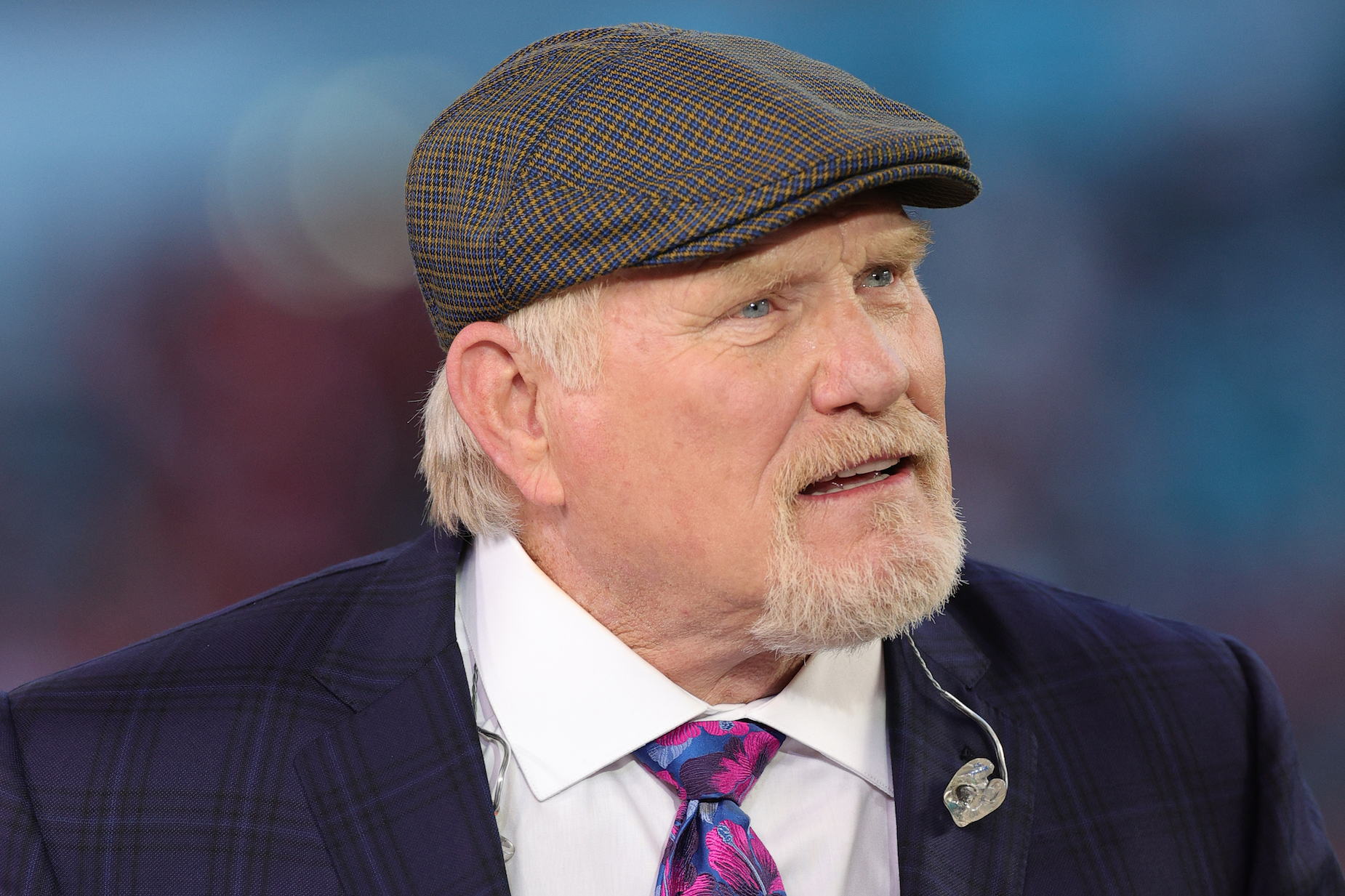 Steelers Legend Terry Bradshaw Forebodes End of Days