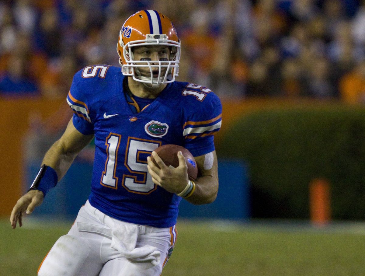 Tim Tebow: Football Superstar