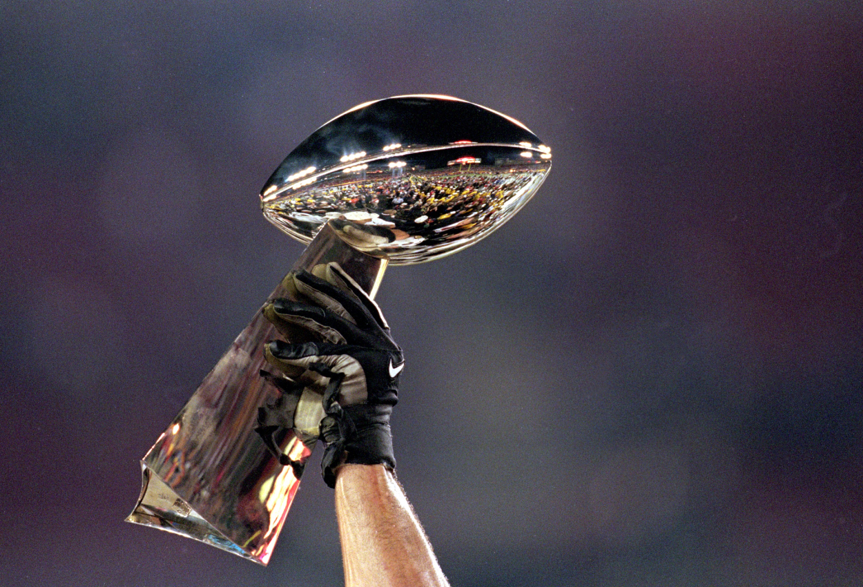 super bowl 2021 lombardi trophy