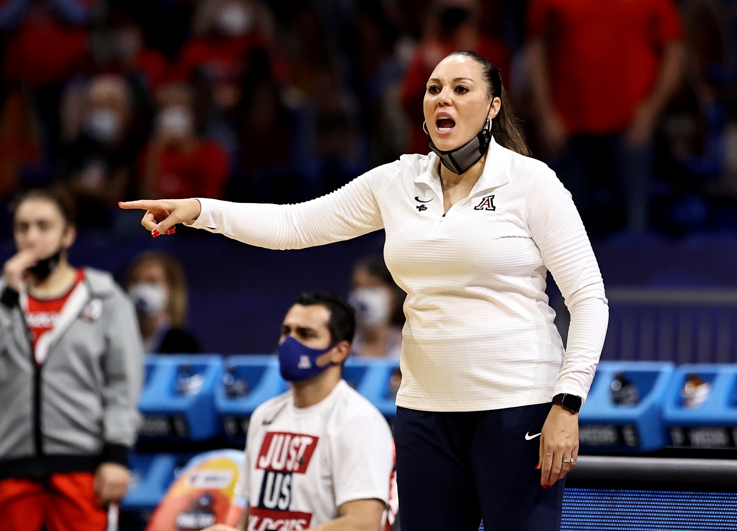 Arizona Coach Adia Barnes Follows Up Controversial Middle Finger Moment ...