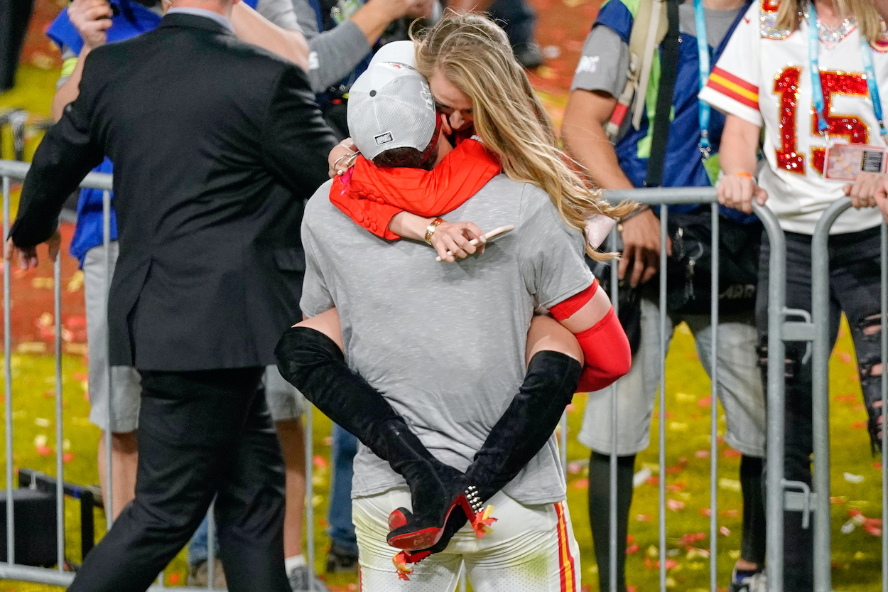 Patrick Mahomes & Brittany Matthews: Photos Of The Couple