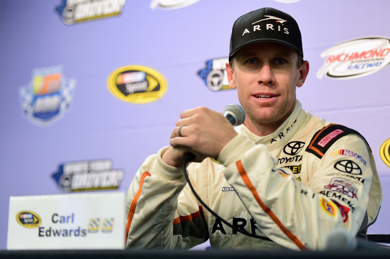 Carl Edwards Deftly Keeps His Name Alive For a U.S. Senate Seat