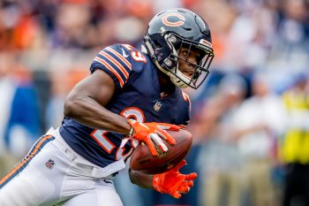 Chicago Bears running back Tarik Cohen in a game against the Buccaneers.