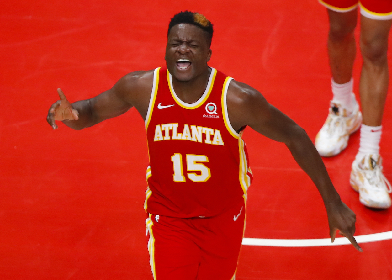 Capela, Hawks pull away late to take commanding win over Suns