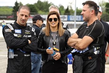 Danica Patrick talks with Tony Kanaan and Tony Stewart