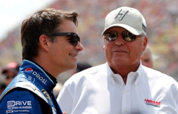 Jeff Gordon talks with Rick Hendrick