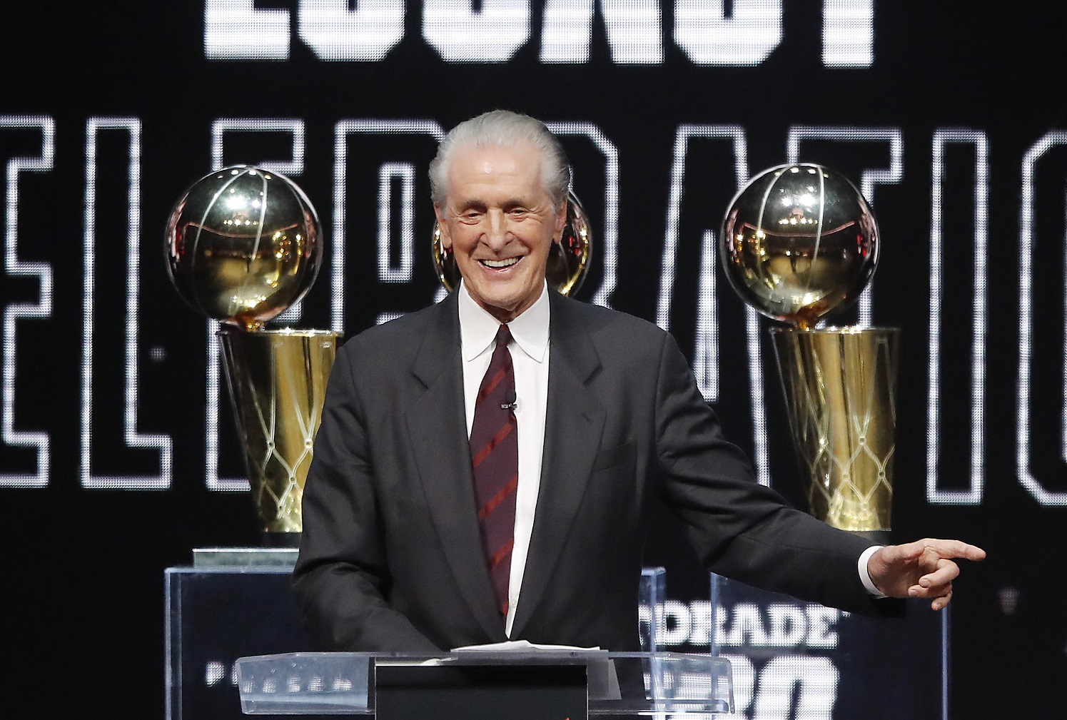 Pat Riley Had Three Powerful Words To Inspire Magic Johnson To Win The 1985  NBA Finals, Fadeaway World