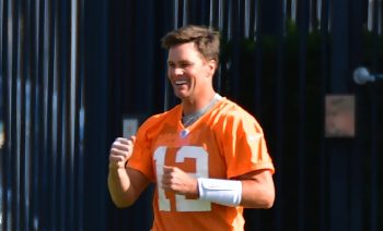 Tom Brady of the Tampa Bay Buccaneers runs to the field during the Buccaneers mini-camp on June 8, 2021 in Tampa, Florida.