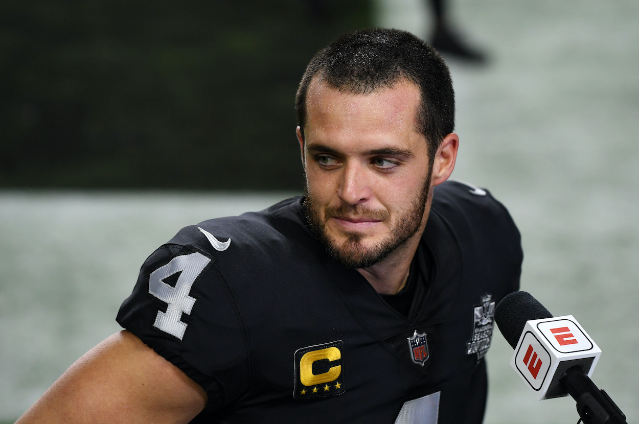 Raiders QB Derek Carr is Las Vegas Golden Knight fan - Silver And Black  Pride