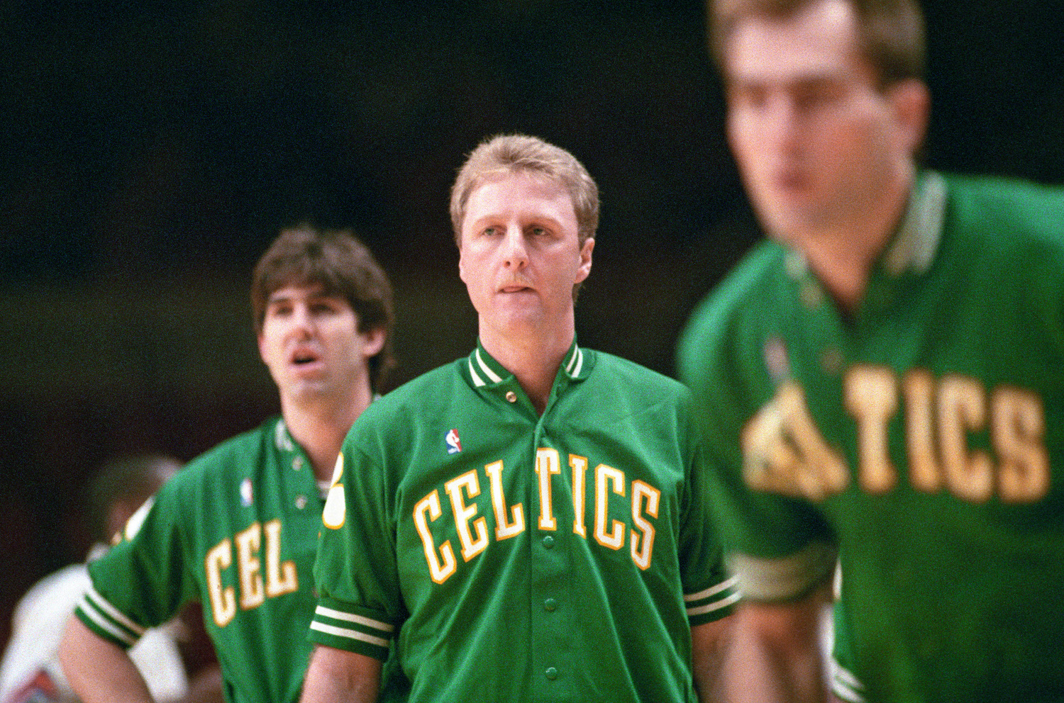 Larry Bird Gave 200 Roses To A Physical Therapist's Secretary To