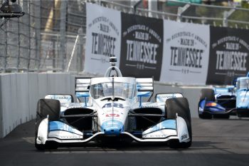 Jimmie Johnson races in qualifying at Nashville