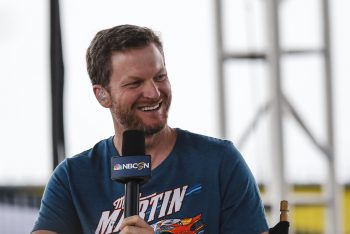 Dale Earnhardt Jr. before qualifying at Daytona