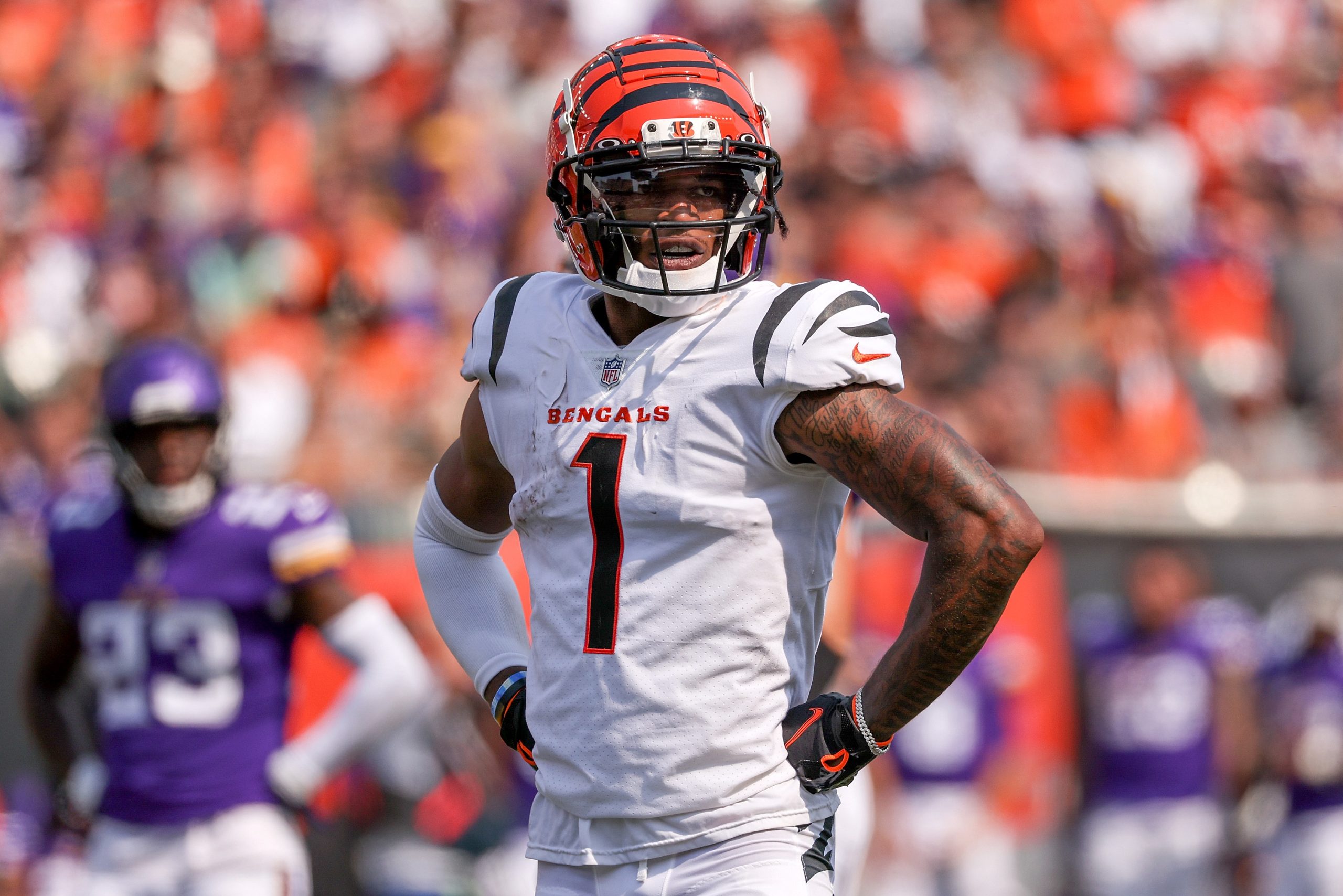 Cincinnati Bengals Rookie Receiver Ja'Marr Chase Had 1 Good Game Then  Promptly Turned off Fans With His Selfishness